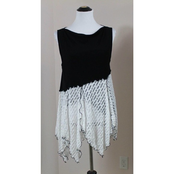 GISELLE SHEPATIN Sz M Medium Black White Mesh Tank Sleeveless Top NWT 288.00 - Picture 7 of 7
